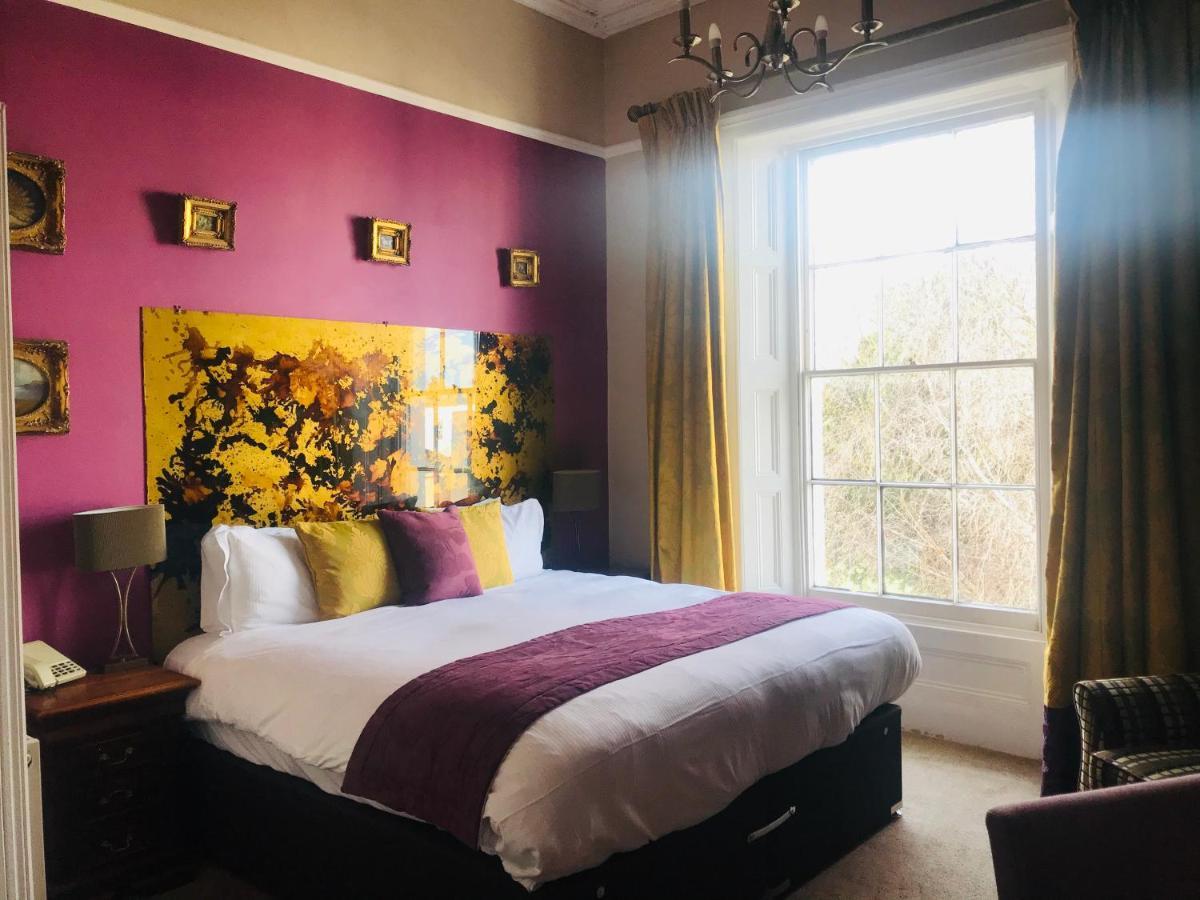 Clarence Court Hotel Cheltenham Zewnętrze zdjęcie