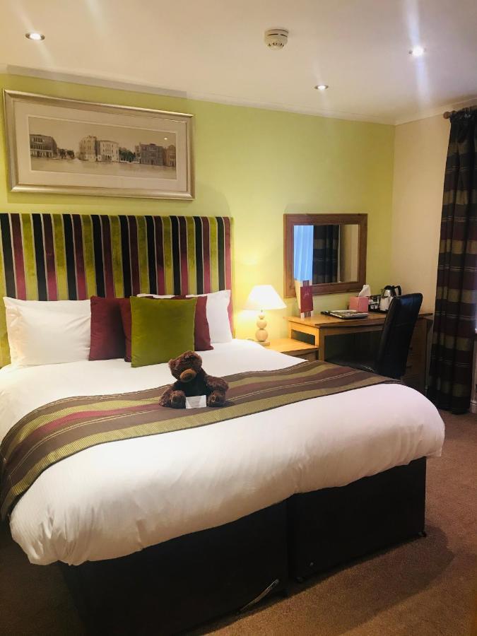 Clarence Court Hotel Cheltenham Zewnętrze zdjęcie