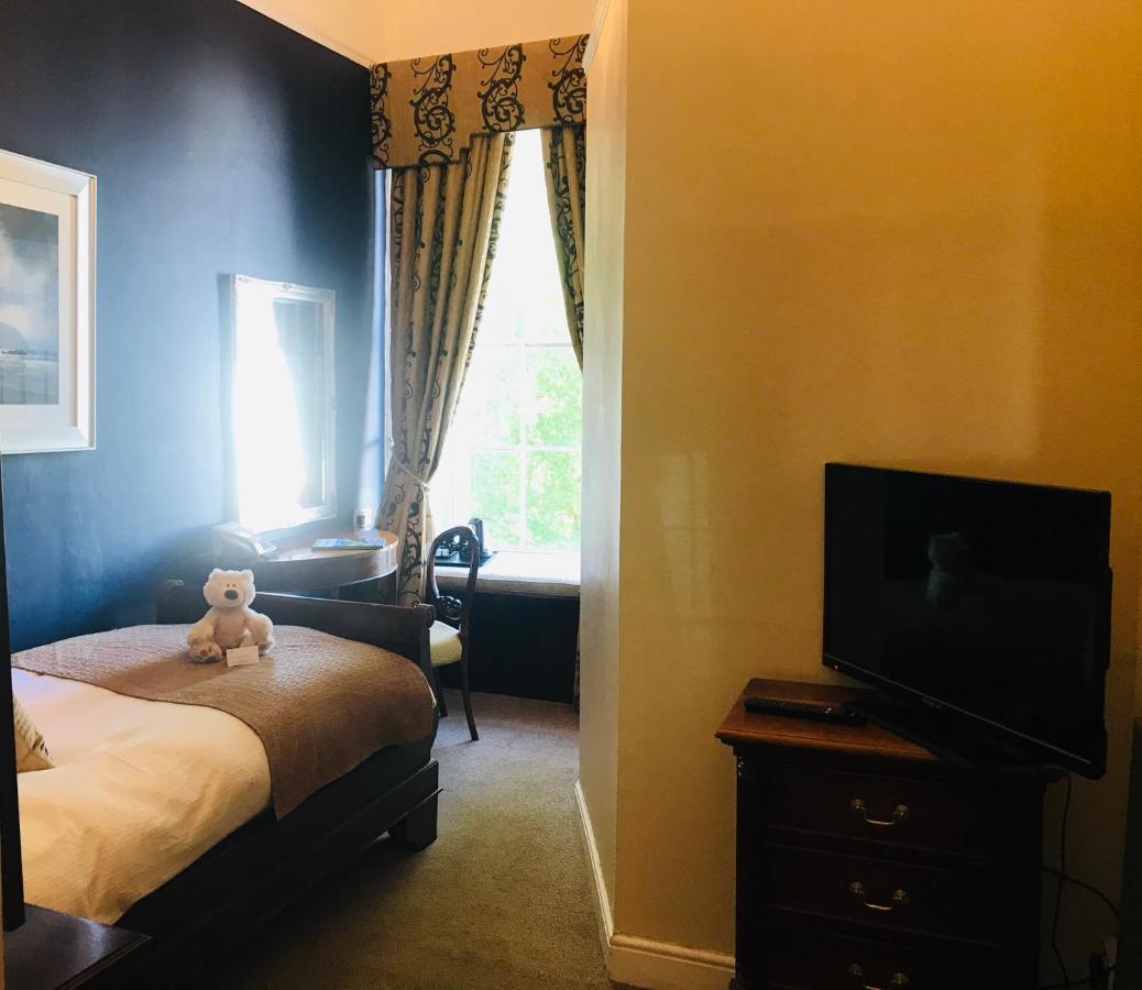 Clarence Court Hotel Cheltenham Zewnętrze zdjęcie