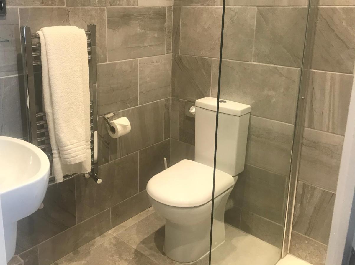 Clarence Court Hotel Cheltenham Zewnętrze zdjęcie