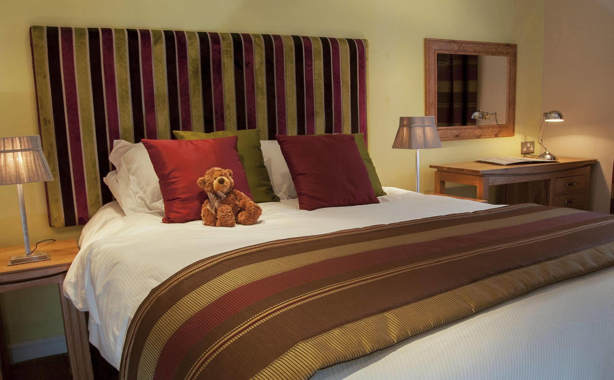 Clarence Court Hotel Cheltenham Zewnętrze zdjęcie