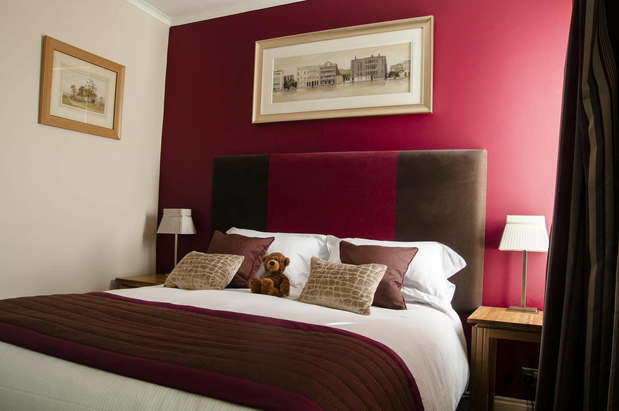 Clarence Court Hotel Cheltenham Zewnętrze zdjęcie
