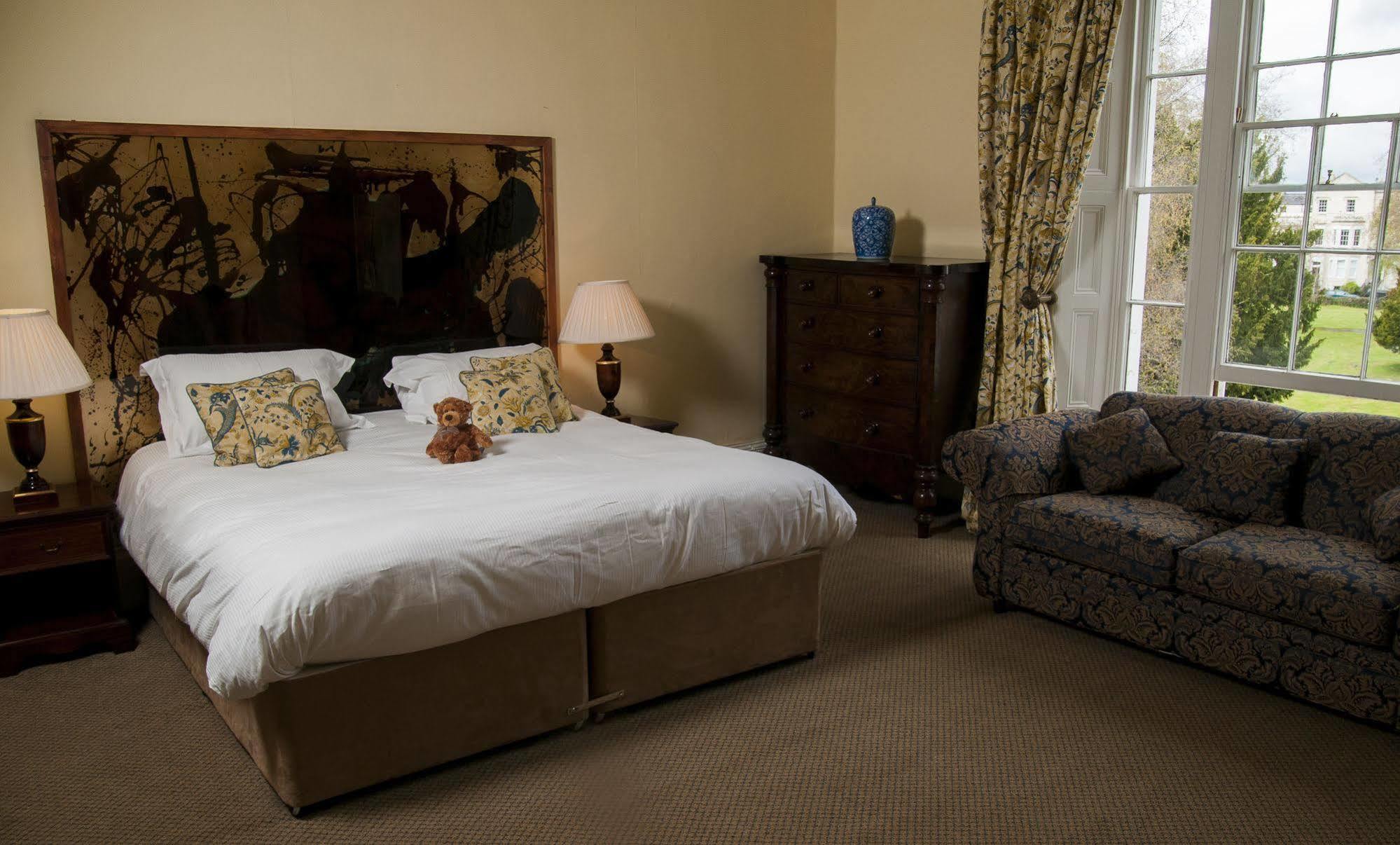 Clarence Court Hotel Cheltenham Zewnętrze zdjęcie
